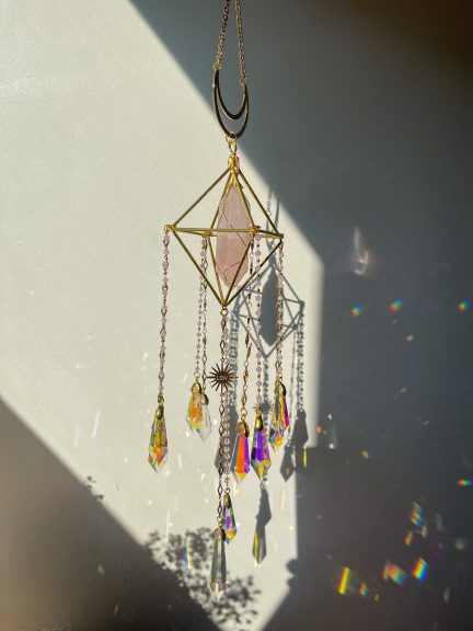 Suncatcher, Suncatchers, Manifesteren, Manifestatie, Edelstenen, Kristallen, Gemstones, Crystals, Rose Quartz, Rozenkwarts